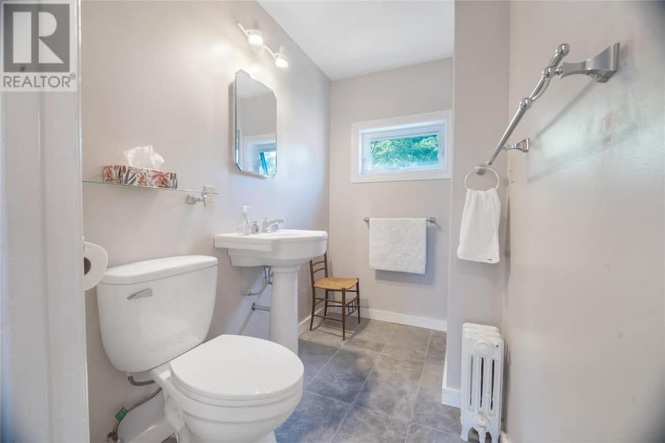 92 Allandale Place Unit#14, photo 12 of 21