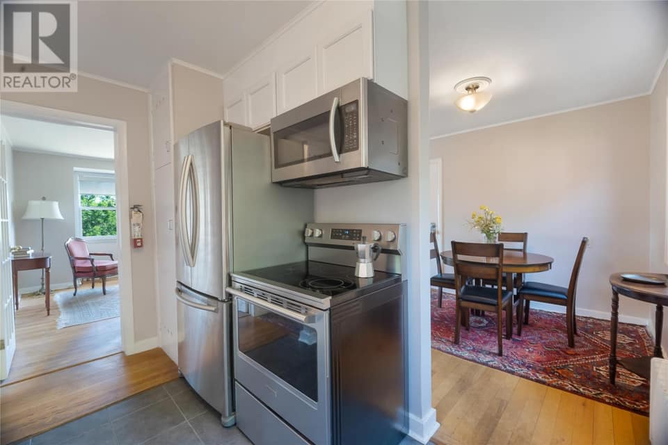 92 Allandale Place Unit#14, photo 7 of 21