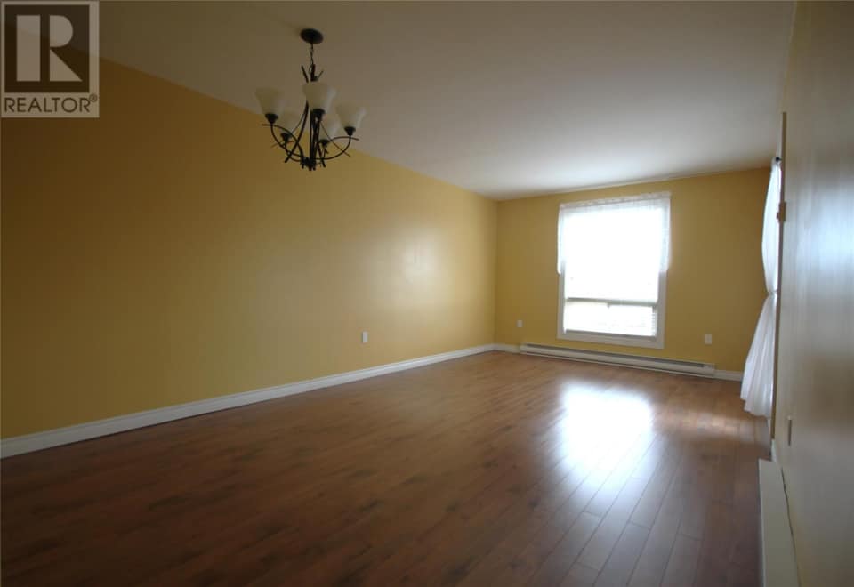 58 Pasadena Crescent Unit#307, photo 5 of 10