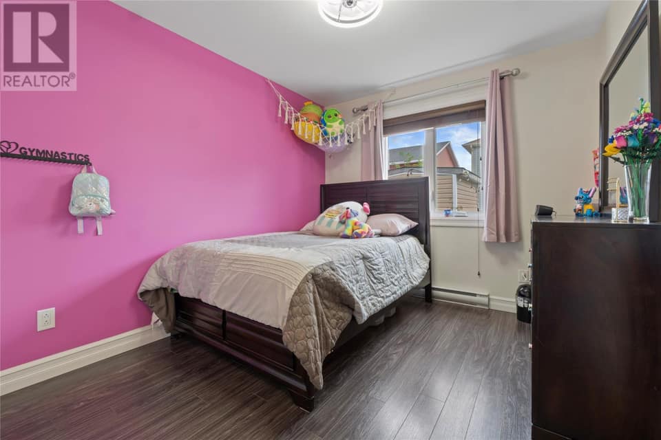 20 Tullamore Street, photo 17 of 41
