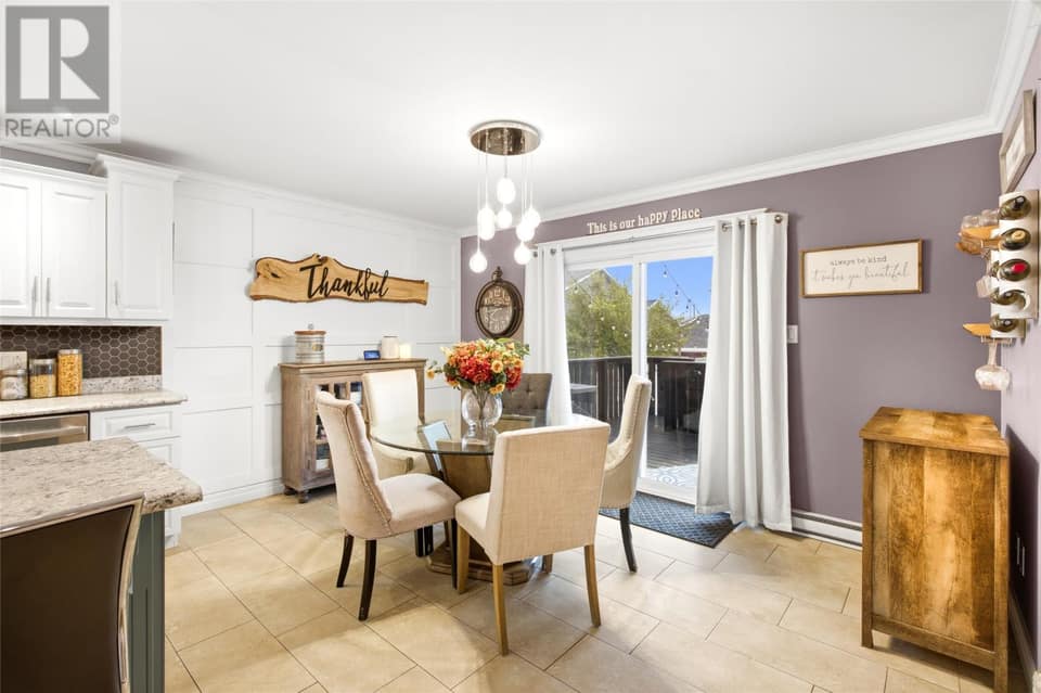 15 Aldergrove Place, photo 10 of 39