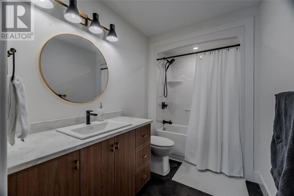 214 Cheeseman Drive, photo 19 of 28