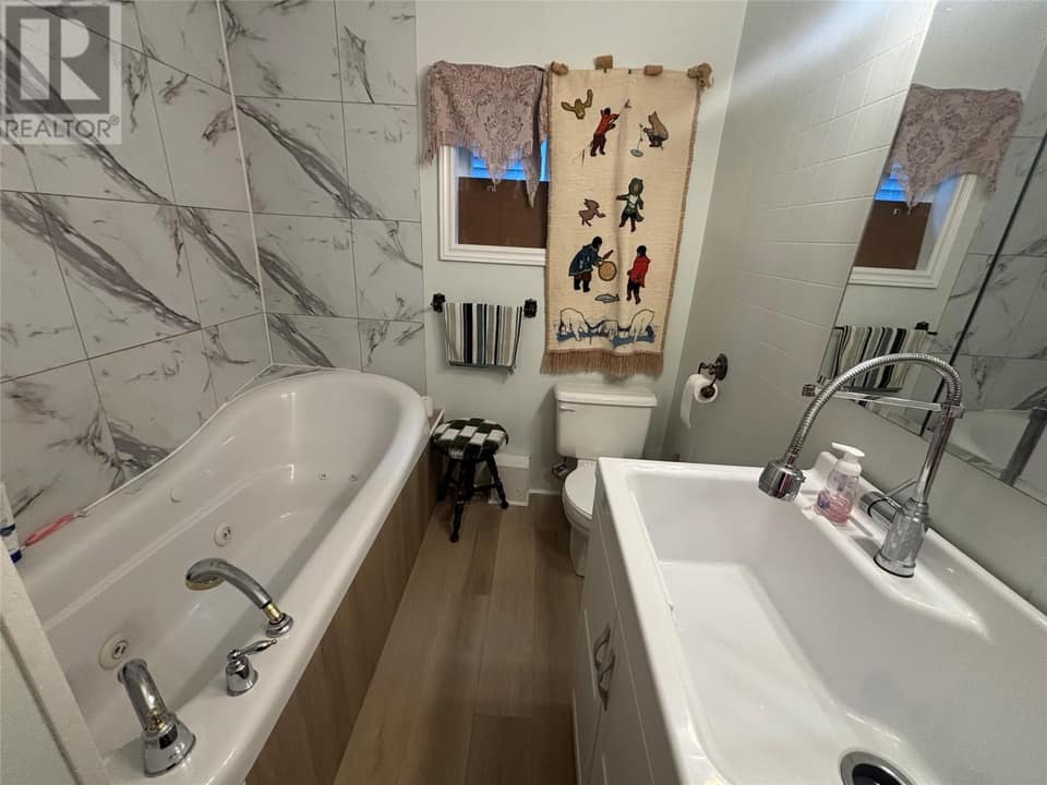 570 Southside Road, photo 18 of 18