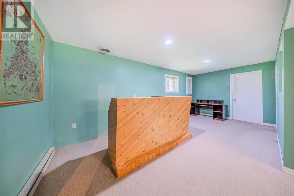 14 Beaverbrook Drive, photo 22 of 37
