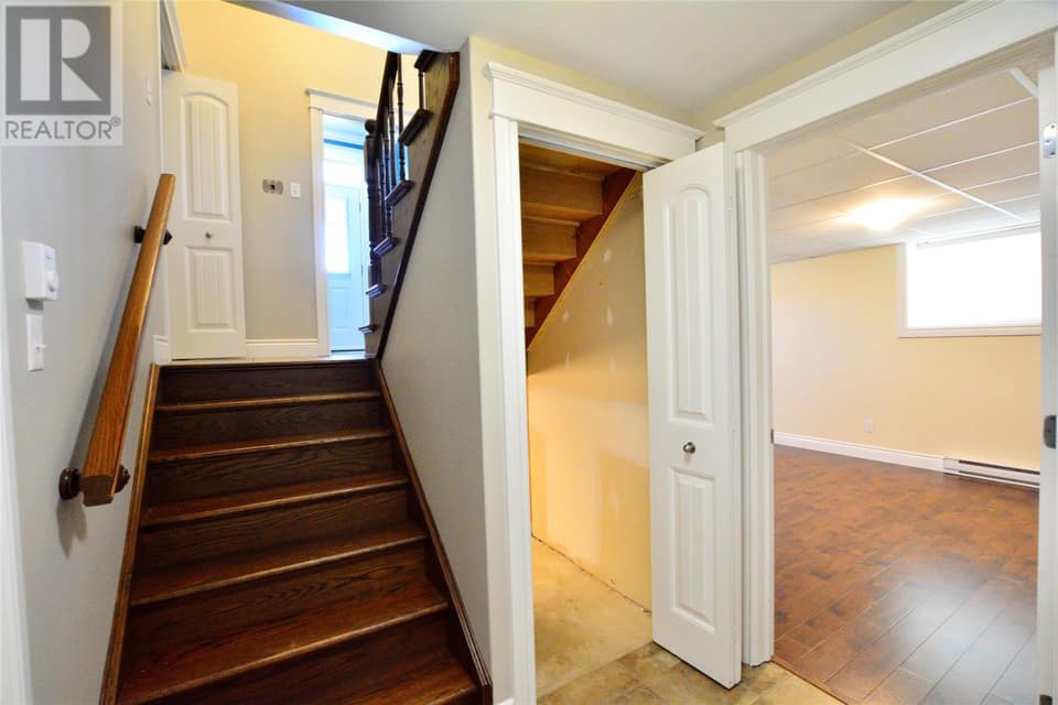 11 Logan Street, photo 36 of 39