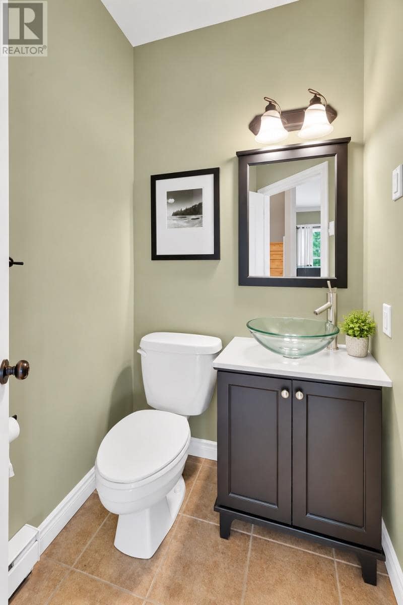 148 New Cove Road, photo 12 of 36