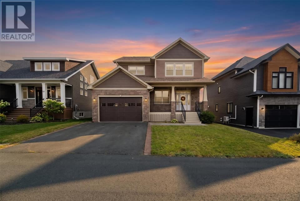 64 Galway Boulevard, photo 1 of 32