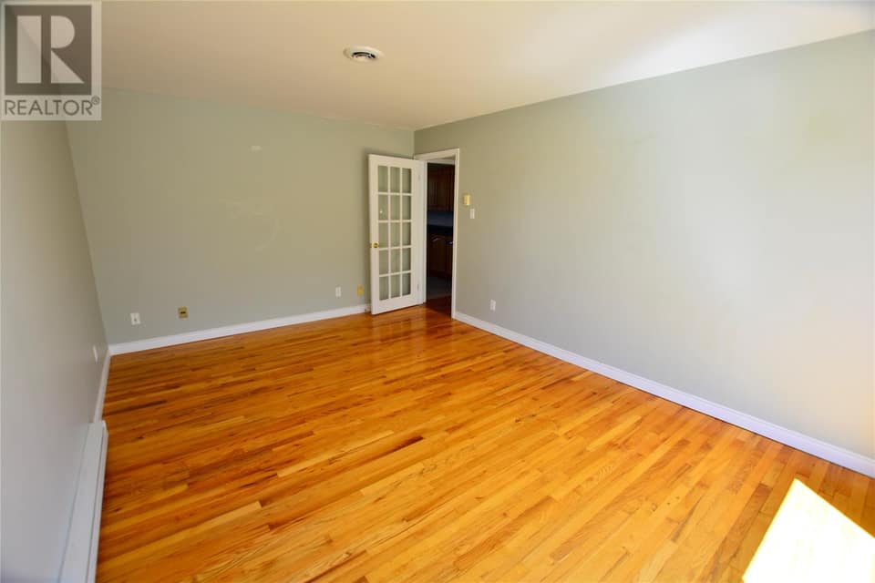 89 Carlisle Drive, photo 8 of 27