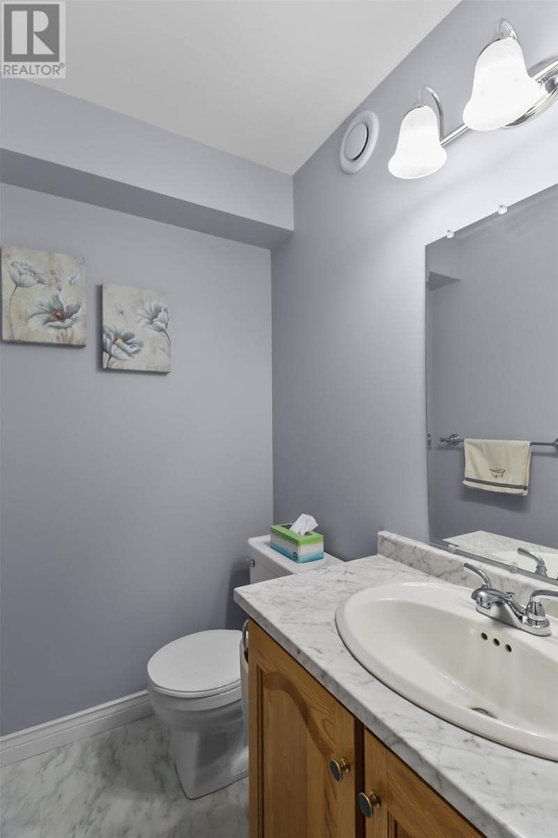 49 Sapphire Crescent, photo 23 of 26