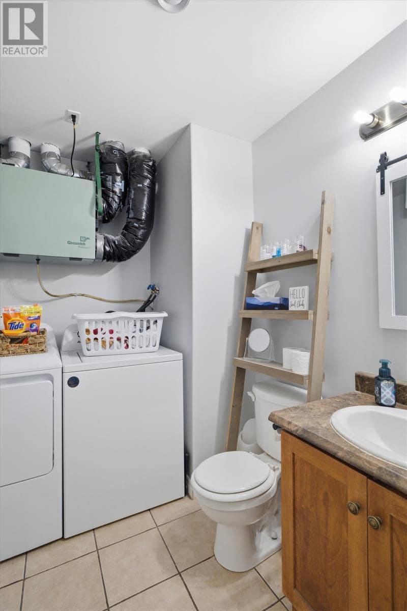 134 St. Thomas Line, photo 10 of 30
