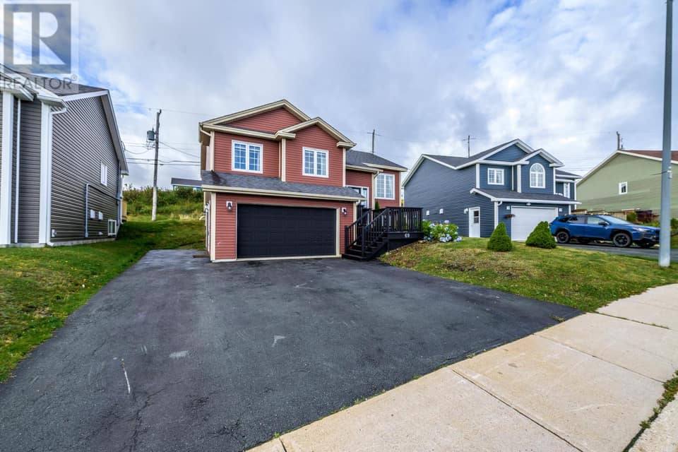 69 Magee Drive, photo 2 of 48