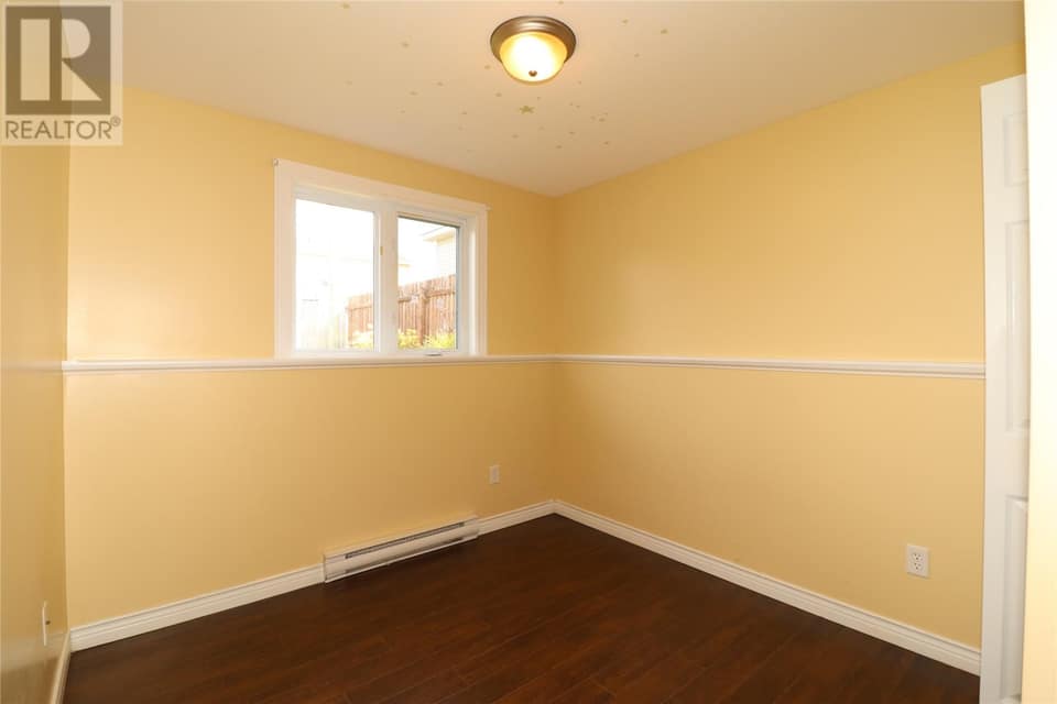 21 Palmerston Drive, photo 18 of 27