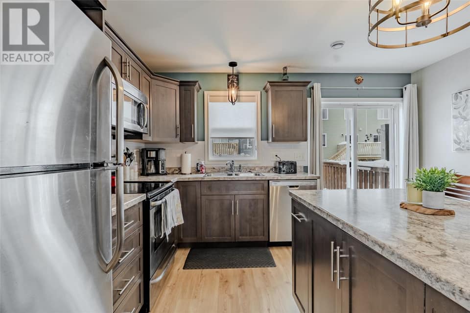 16 Foxglove Street, photo 4 of 26