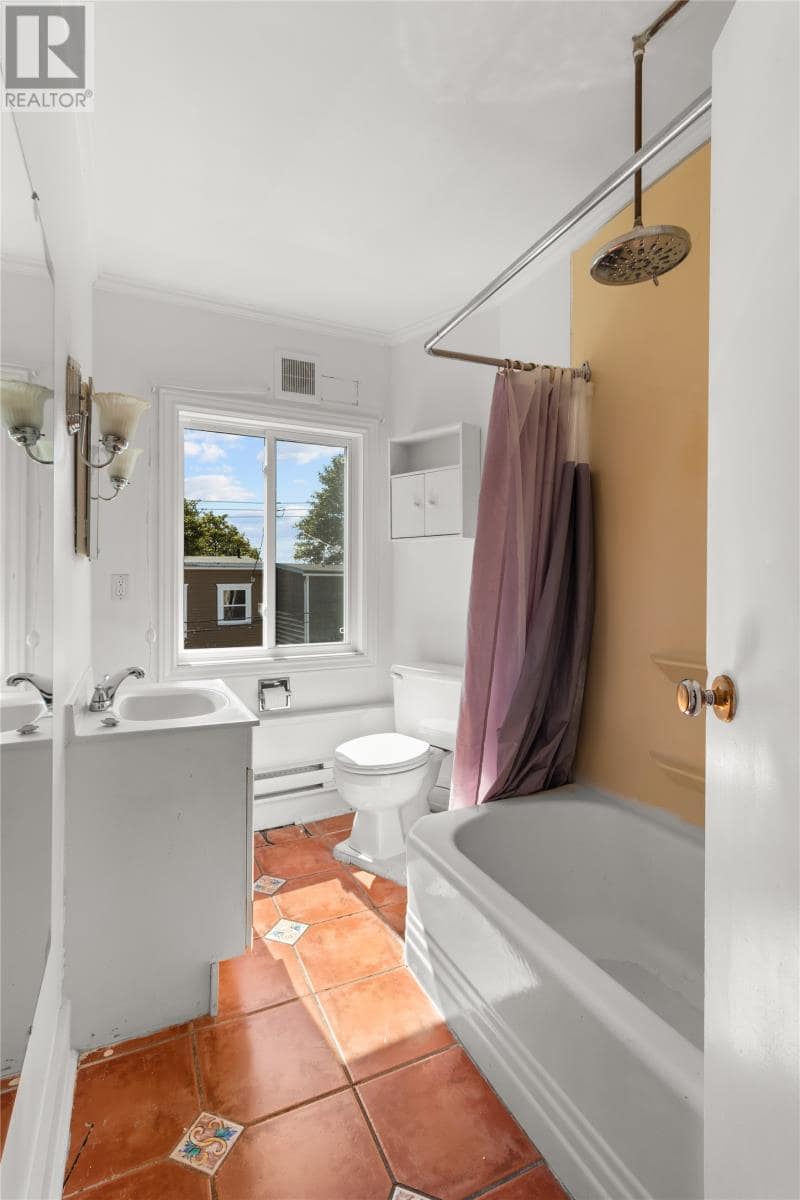 6 Franklyn Avenue, photo 19 of 21