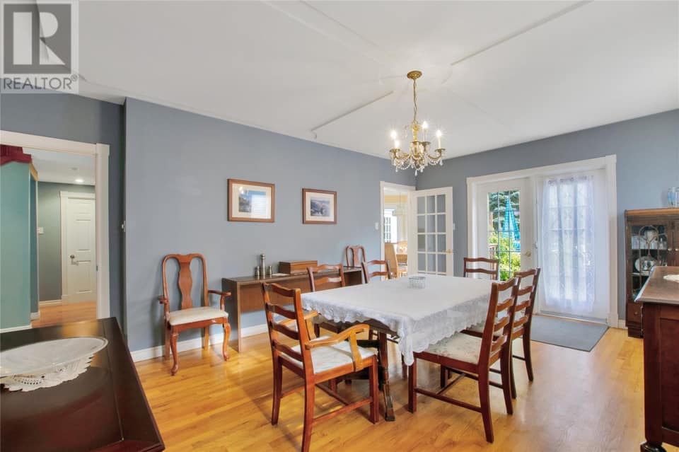 148 Portugal Cove Road, photo 10 of 43