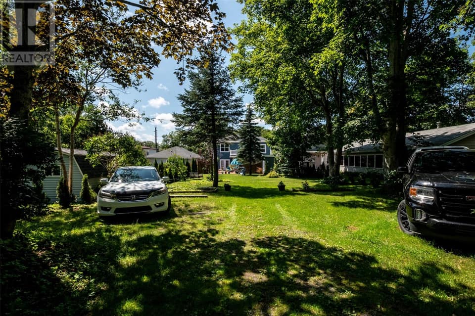 148 Portugal Cove Road, photo 5 of 43