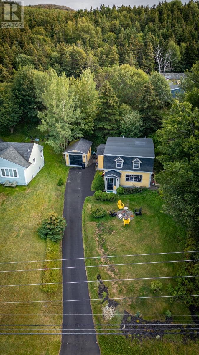 184 Forest Road, photo 23 of 27