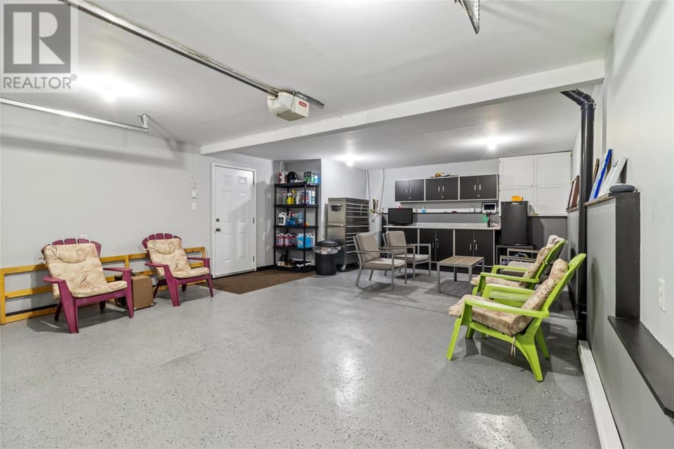 127 Hibbs Road, photo 22 of 38