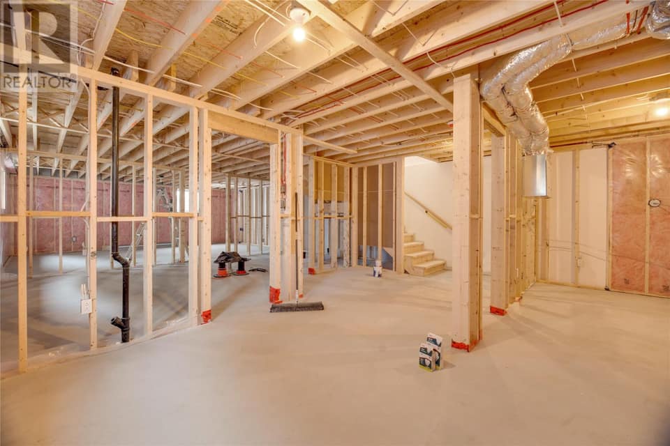 28 Tulip Ridge Boulevard, photo 16 of 16