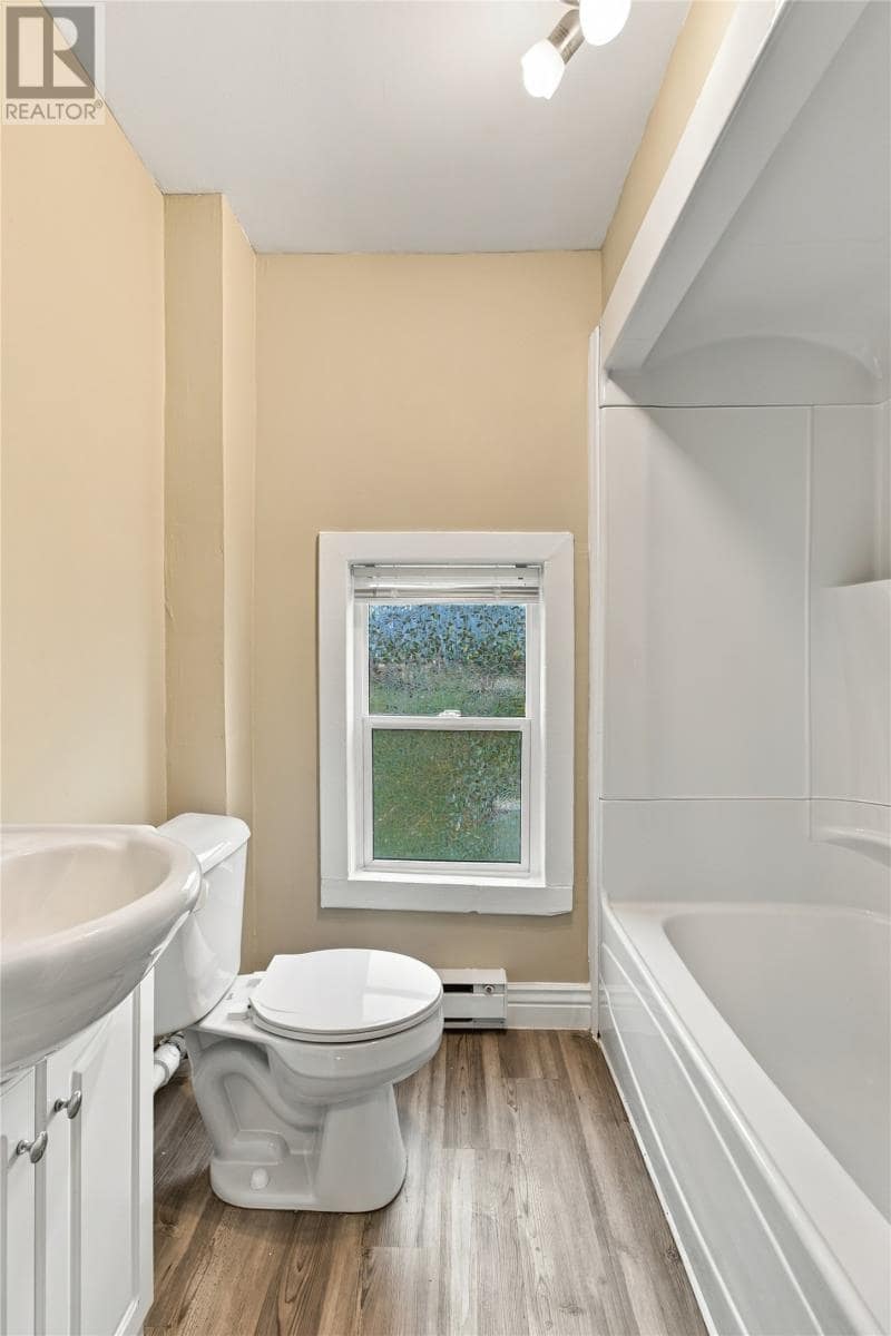 22 John Street, photo 10 of 18