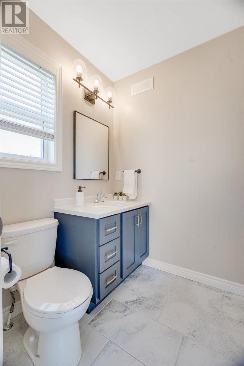 6 Hubbard Place, photo 10 of 24