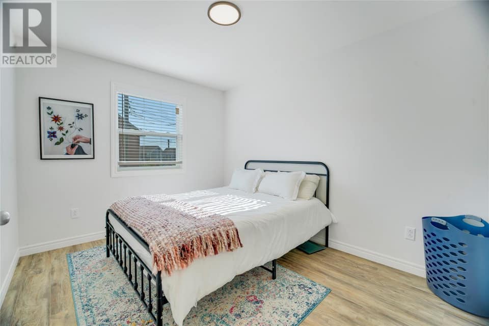 6 Hubbard Place, photo 14 of 24