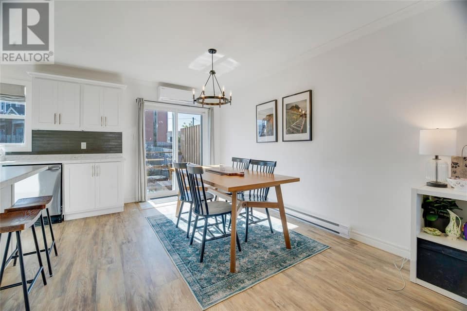 6 Hubbard Place, photo 5 of 24