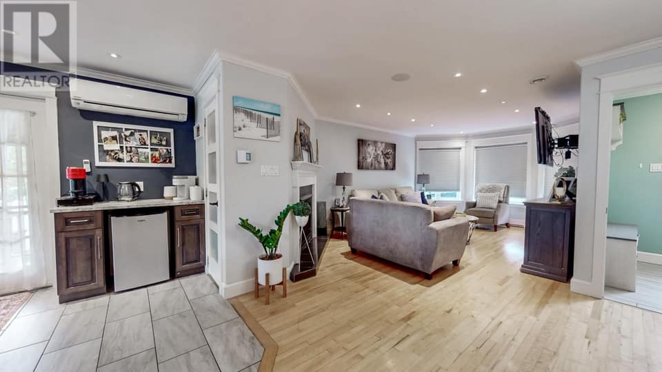 11 Amber Place, photo 18 of 50