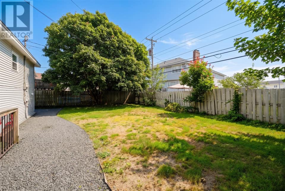 507 Newfoundland Drive, photo 14 of 23