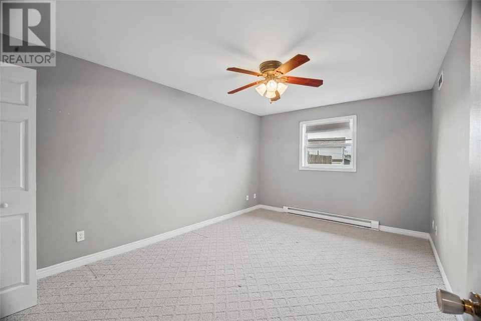 214 Farrell Drive, photo 10 of 17