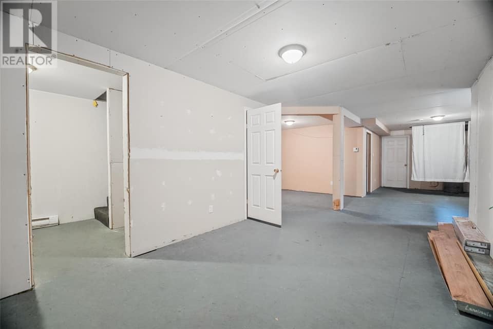 214 Farrell Drive, photo 13 of 17