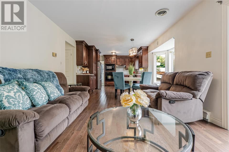 1 Rideau Place, photo 11 of 45