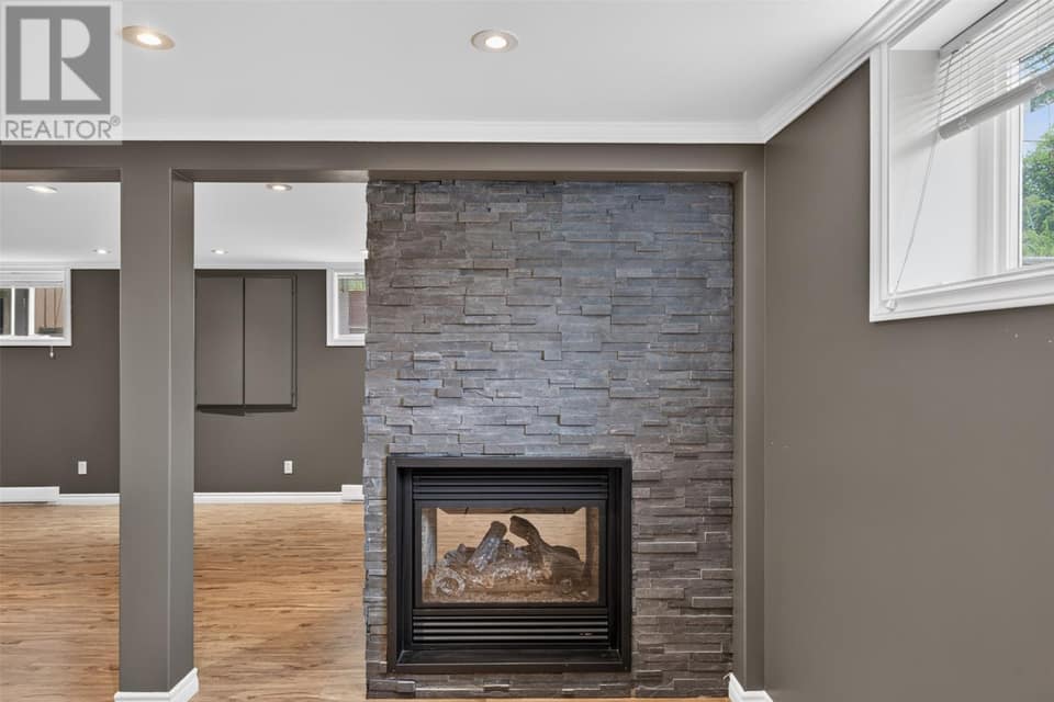 21 Eastmeadows Crescent, photo 38 of 46