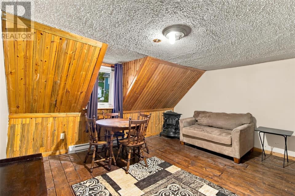 38 Brazil Street, photo 14 of 19