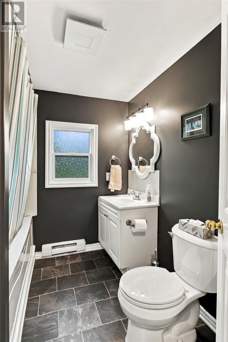 4 Cedar Drive, photo 13 of 19