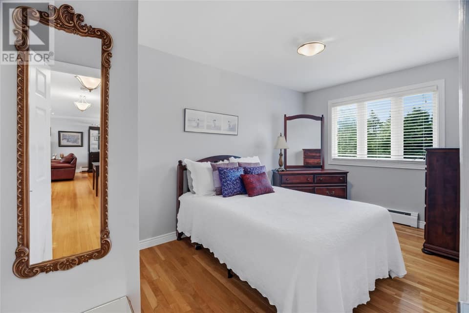 43 Radio Range Road, photo 13 of 42
