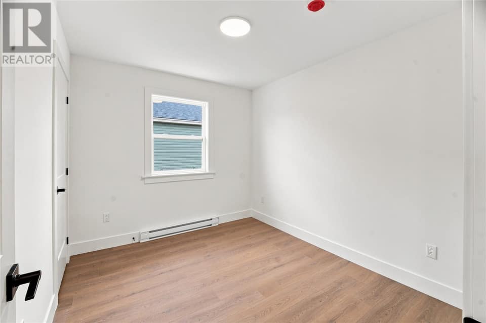 102 Trenton Drive, photo 17 of 30