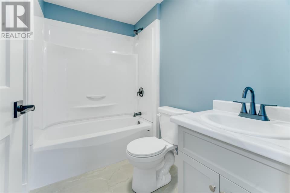 102 Trenton Drive, photo 27 of 30