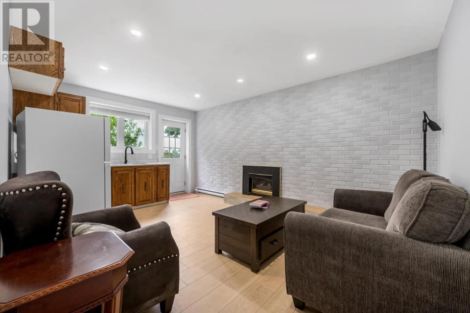 29 London Road, photo 34 of 42