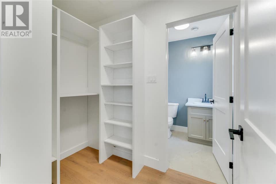 104 Trenton Drive, photo 19 of 31