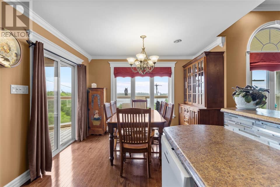 45 Kestrel Drive, photo 15 of 50