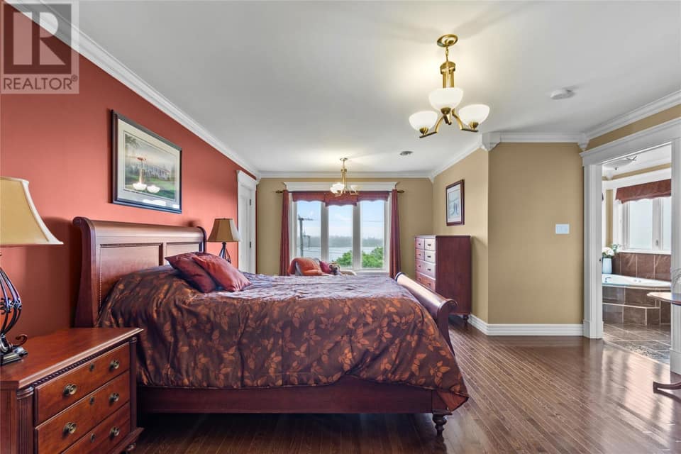 45 Kestrel Drive, photo 18 of 50