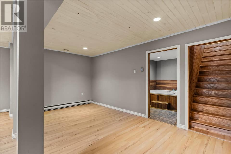 40 Monument Road, photo 26 of 50