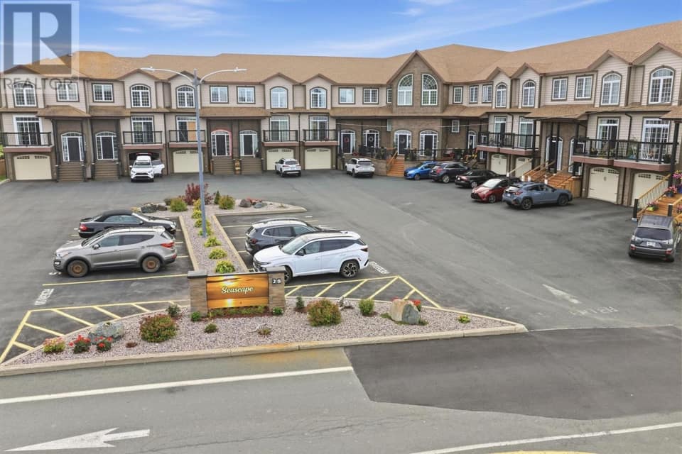 28 Lions Crescent Unit#6, photo 41 of 41