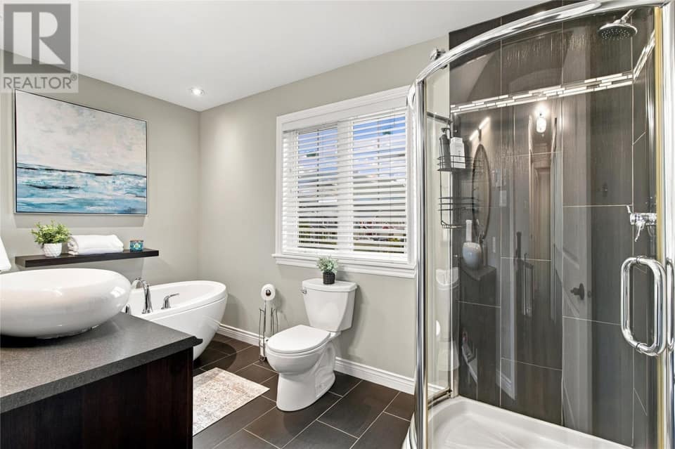 11 Glen Abbey Street, photo 29 of 44