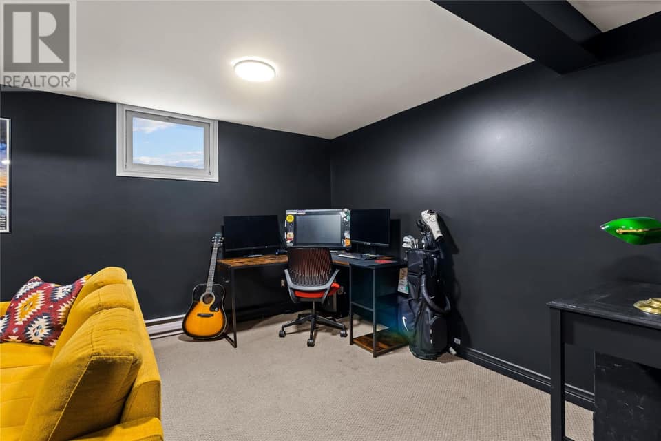 90 Glenview Terrace, photo 16 of 28