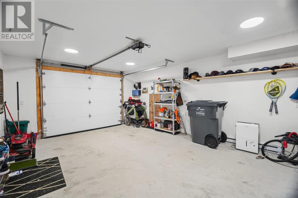 42 Trenton Drive, photo 24 of 30
