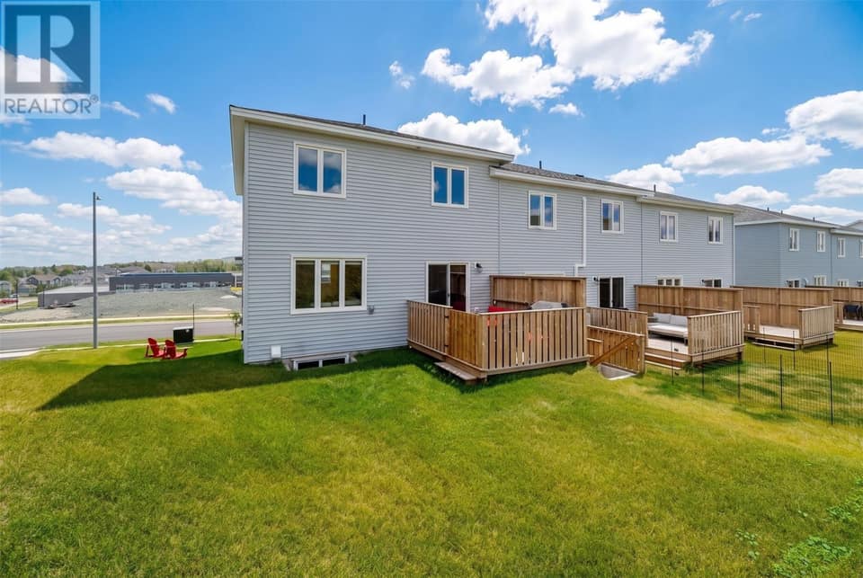 42 Trenton Drive, photo 26 of 30