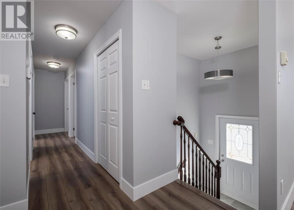 5 Mayfair Avenue, photo 17 of 40