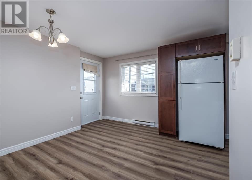 5 Mayfair Avenue, photo 27 of 40